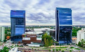 Paseo La Galeria Hotel & Suites